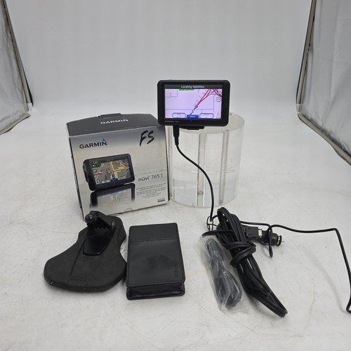Garmin Nuvi 765 GPS Navigation