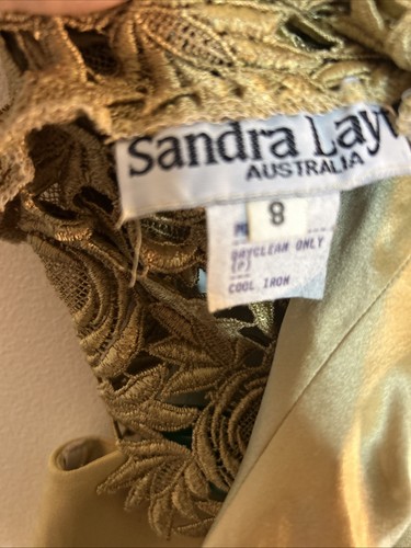Sandra Layt Australia 3 Pezzi Oro Tuta Gonna Giacca Sx 8 Gonna Sx 4/6 P Tank 8 - Foto 17 di 18