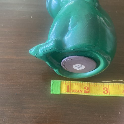 VTG 1970's Kitschy Thick Green Plastic Frog Coin Bank, w/ Stopper - Picture 11 of 11