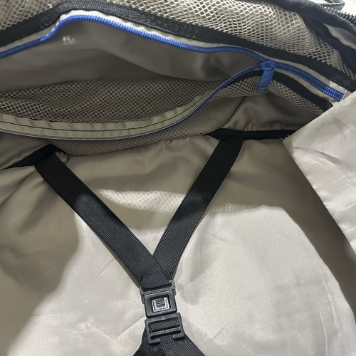 Samsonite Paradiver Waterproof Duffle Bag Travel Luggage Carry On 22” X 14” X 9” - Picture 8 of 13