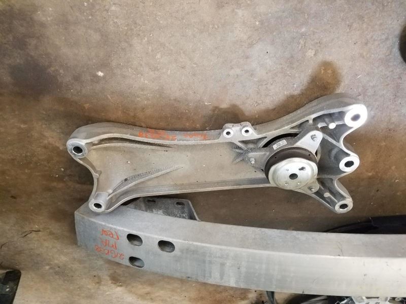2015 Maserati Maserati Ghibli Crossmember Transmission 1393282
