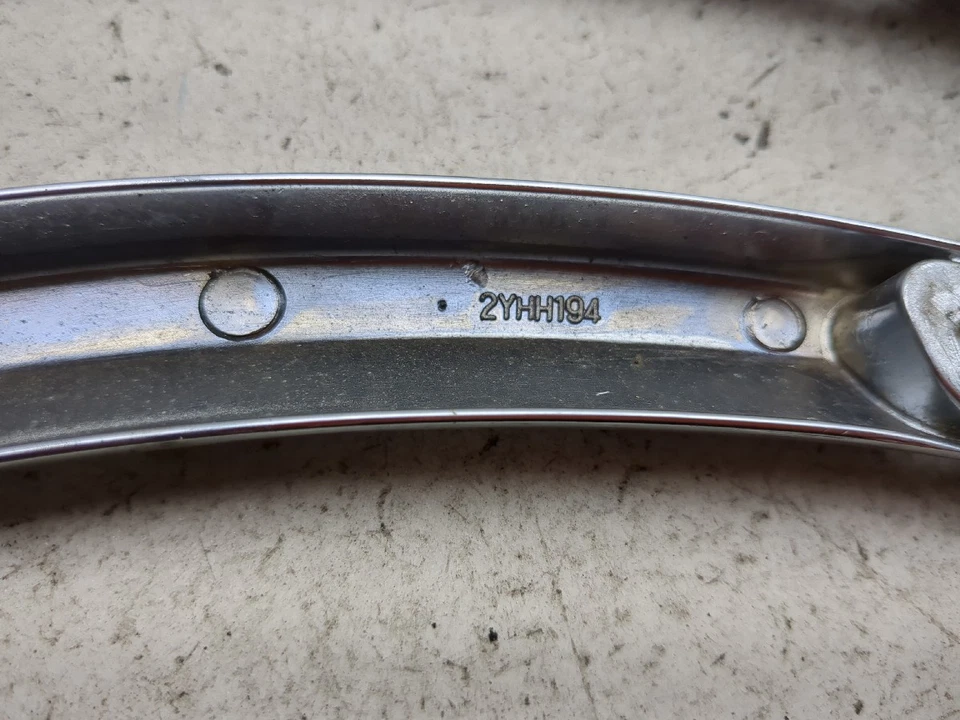 00-09 Yamaha V Star 1100 XVS1100 Rear Fender Support Struts - Image 4 of 4