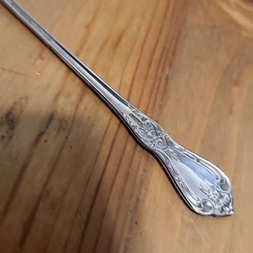Oneida KENNETT SQUARE Stainless 4 Cocktail Forks Distinction Flatware - Picture 9 of 13