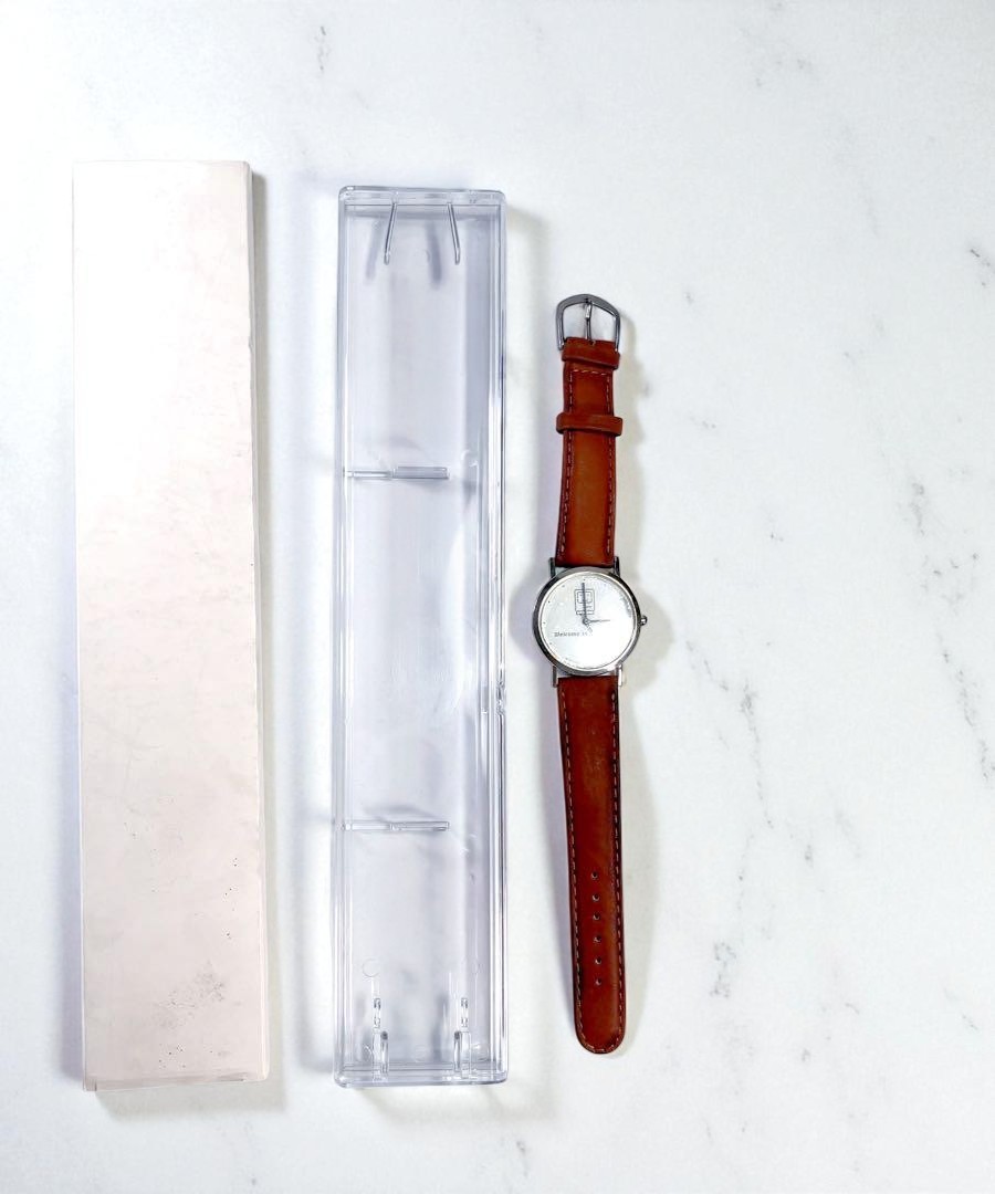 Rare Apple Macintosh Wristwatch Non-Sale Novelty Unused Leather