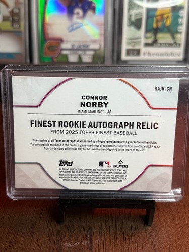 2025 Topps Finest - Rookie Autograph Relic Connor Norby #RAJR-CN /299 - Bild 2 von 2