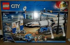 Lego City  Rocket Assembly & Transport (60229)  New & Sealed