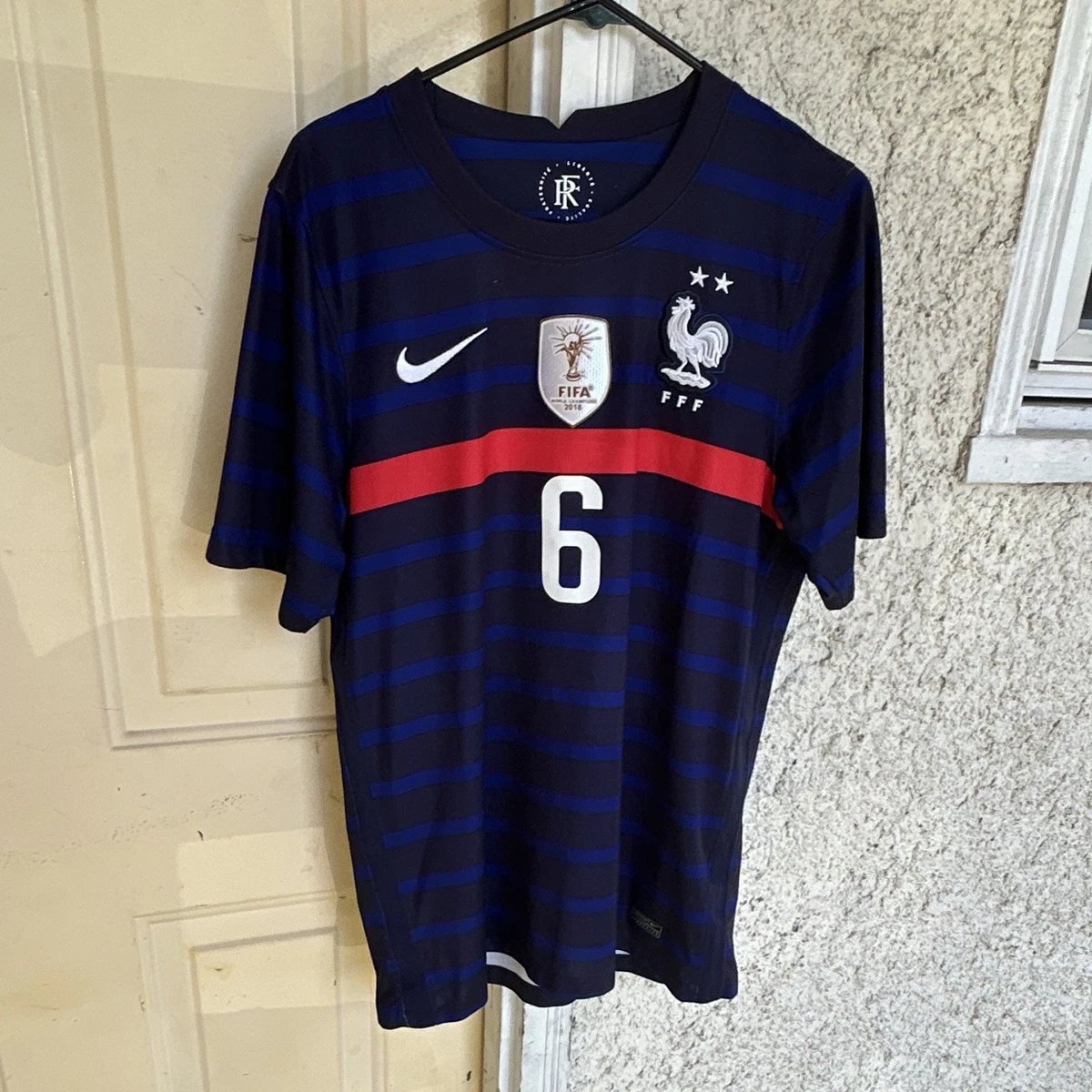 Preços baixos em Paul Pogba France National Team Camisas de