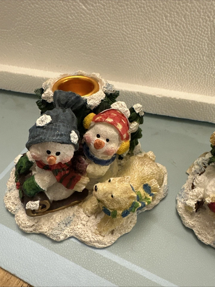 Juego de 2 Candelabros Cónicos Familiares Muñeco de Nieve Navidad con Animales y Juguetes Foto 3 de 3