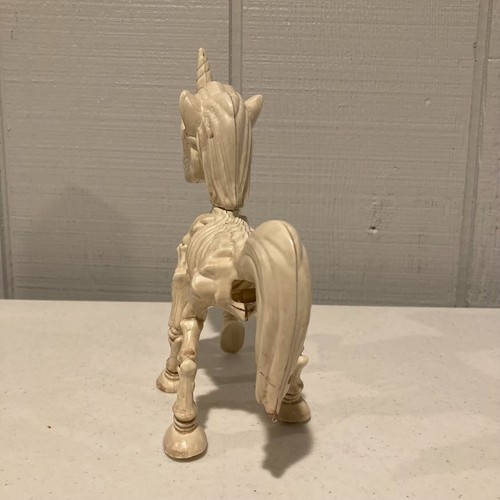 Halloween Tiere EINHORN SKELETT Knochen Horror Requisite Party Deko - Bild 6 von 9