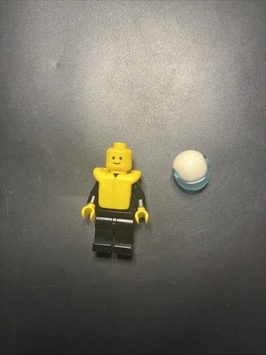 Minifigura promocional vintage 1990 hombre con torso negro liso pln047 lego - Imagen 3 de 4