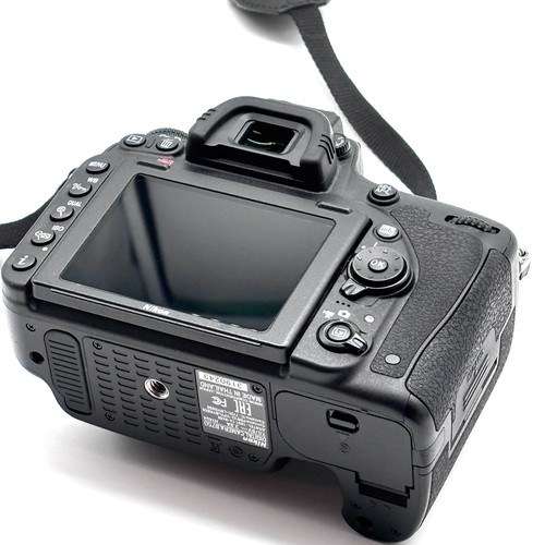 ⏯️ *3200 Shots (2%)* Nikon D750 24.3MP DSLR Camera + Bag + 256GB SD Card - Picture 20 of 22