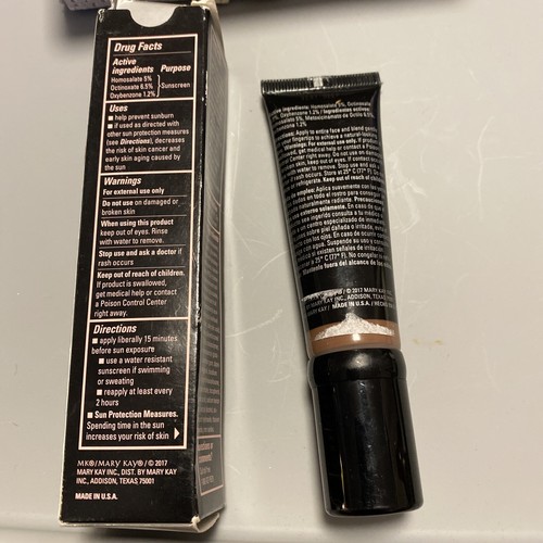 Mary Kay CC Crema Protector Solar Muy Profundo Amplio Espectro FPS 15 #086620 - Imagen 2 de 3