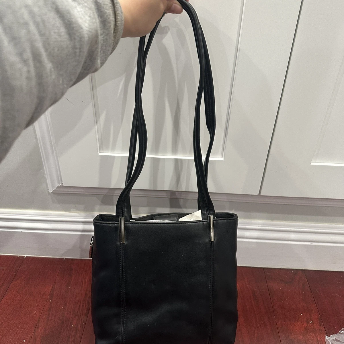 New Vintage Black Nine West Shoulder Bag With Long Straps