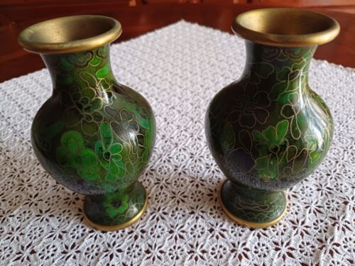 Set of 2 Old Vintage Green Cloisonne Vases - Picture 1 of 7