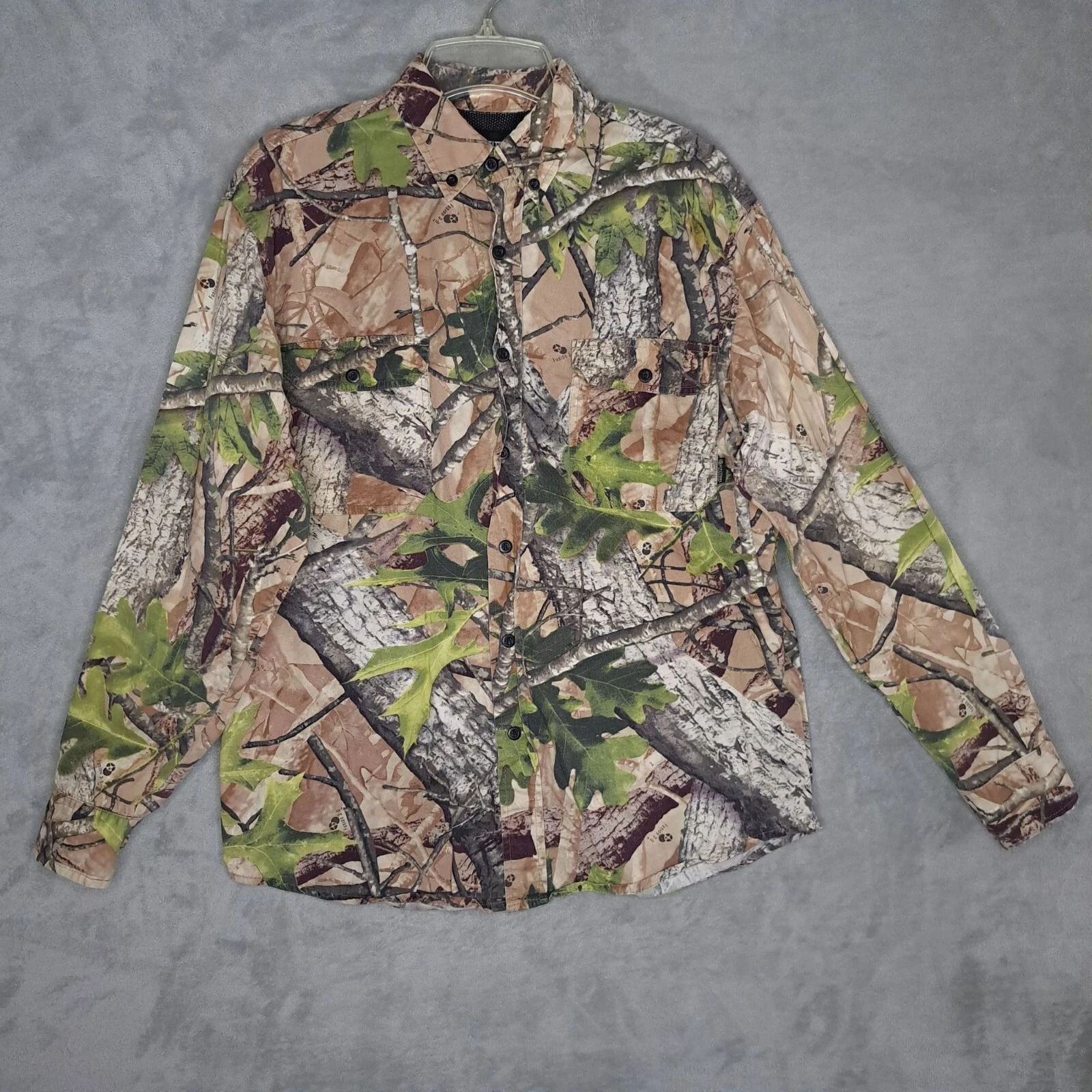 Outfitters Ridge Camo Button Shirt Medium Long Sleeve Hunting Outdoor Apparel