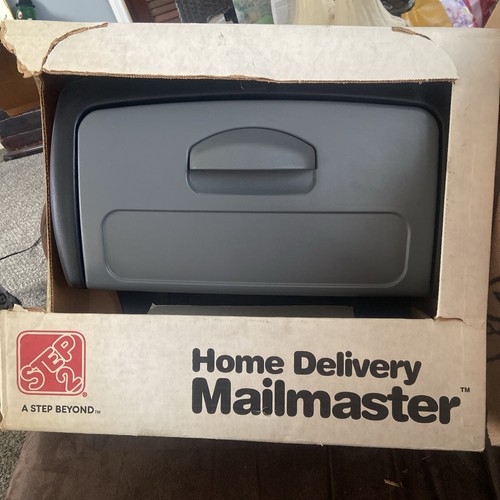 Step2 Home Delivery MailMaster Plastic Mailbox Black Gray Door USA Nos - Picture 2 of 16