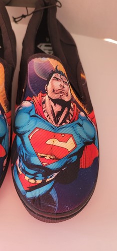 SUPERMAN Slip On Canvas Shoes Men's Bioworld New With Tags - Picture 2 of 8