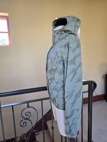 North Face XS Women Coat Jacket green DryVent Camoflage Camo s girls Rain hood - Picture 8 of 13