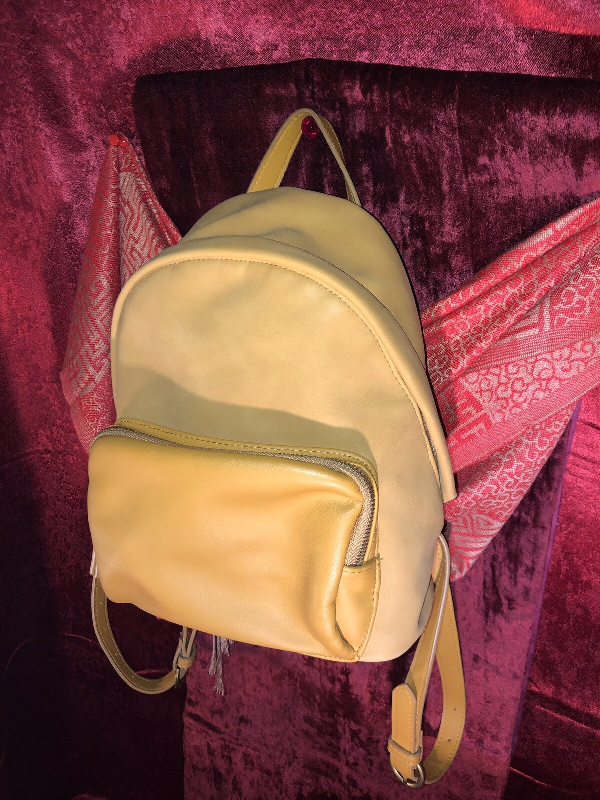 Universal Thread Cool Gold Hobo Backpack adjustab… - image 5