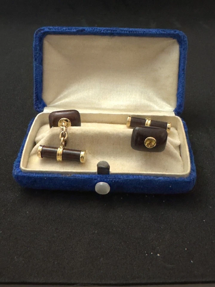 TIFFANY & CO. Vintage 18k Yellow Gold, Wood & Yellow Sapphire Cufflinks 1970s - Image 4 of 4