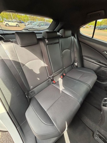 2023 Lexus UX 2.0 250h SUV 5dr Petrol Hybrid E-CVT Euro 6 (s/s) (184 ps) ESTATE - Picture 12 of 20