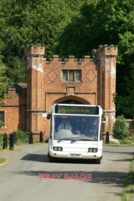 FOTO SOUTH NOTTS BUS CO NO 2207 REG SH51 MHN VILLAGE BUS AT THRUMPTON THE BUS
