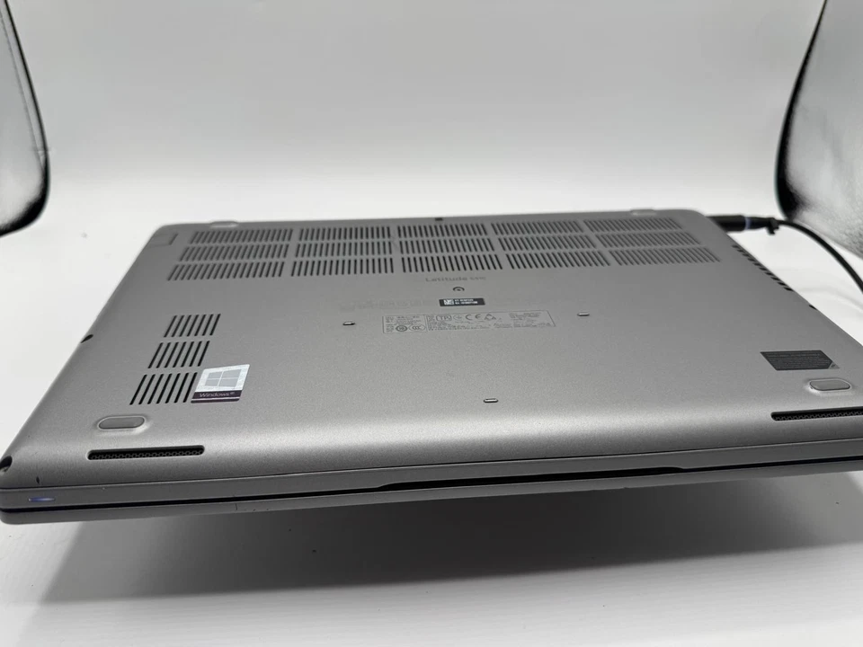 Dell Latitude 5410 · i5-10310U · 16GB · 256GB, photo 2 sur 5