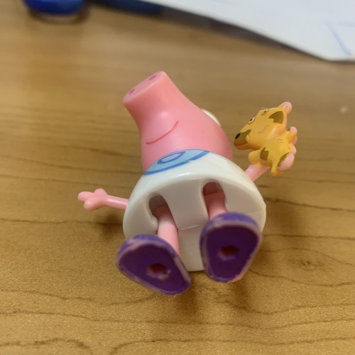 Figura de juguete de enfermera Peppa Pig - Imagen 9 de 9