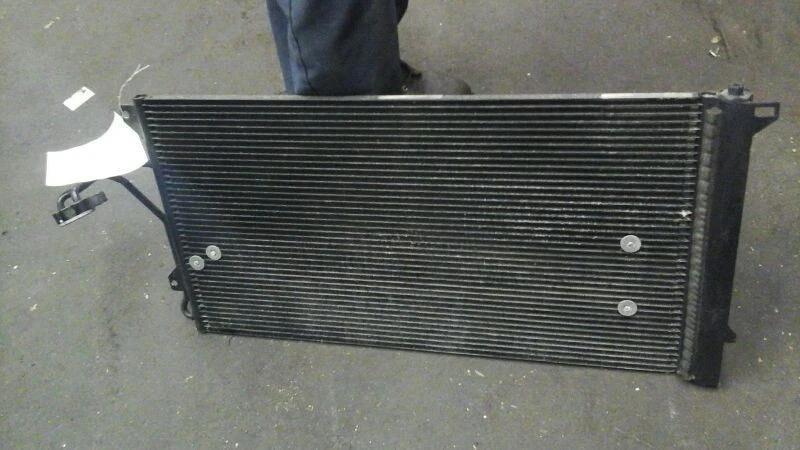 04 05 06 PORSCHE CAYENNE AC CONDENSER - Image 2 of 4