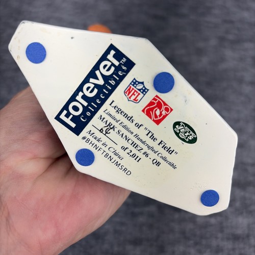 Forever Collectibles Legends of "The Field" - NY Jets Mark Sanchez #6 Bobblehead - Imagen 10 de 10