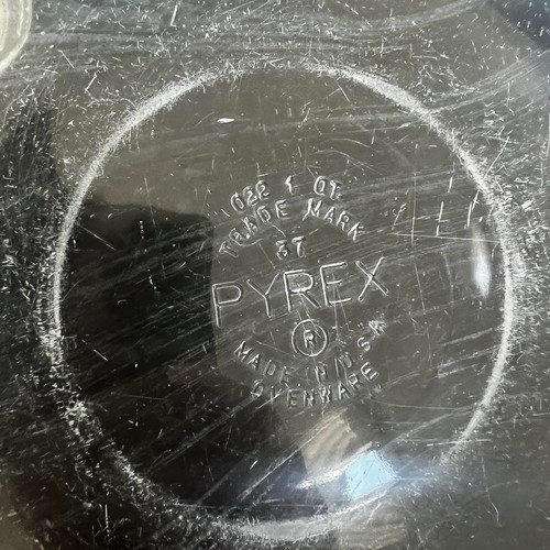 Vintage Pyrex #022, #023 Clear Glass 2 Qt. Round 8 1/2" Casserole Baking Mixing - Picture 3 of 8