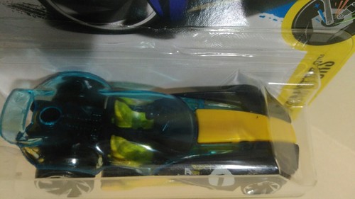 2015 HOT WHEELS SKY DOME BLUE/YELLOW EXPERIMOTORS 1/64 DIECAST MALAYSIA CAR (A14 - Bild 2 von 3