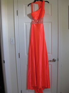STUNNING-LONG-SHIMMERING-ORANGE-DRESS-GOWN-ALTERED-TO-SIZE-6-WORN-1x