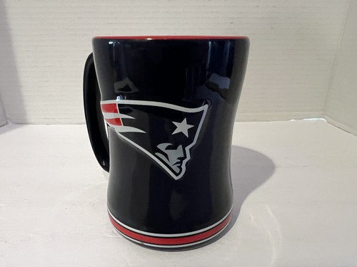 New England Patriots 14 oz Team Color Sculpted Logo Relief Coffee Mug-2015-NICE! - Picture 6 of 11