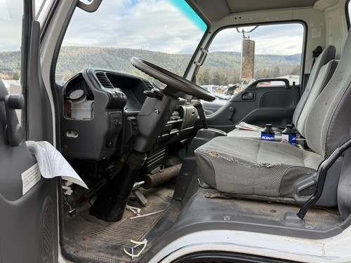 01 GMC W SERIES (TILT CAB) Master Cylinder 4.8l Diesel Federal Emissions Auto - Picture 19 of 19