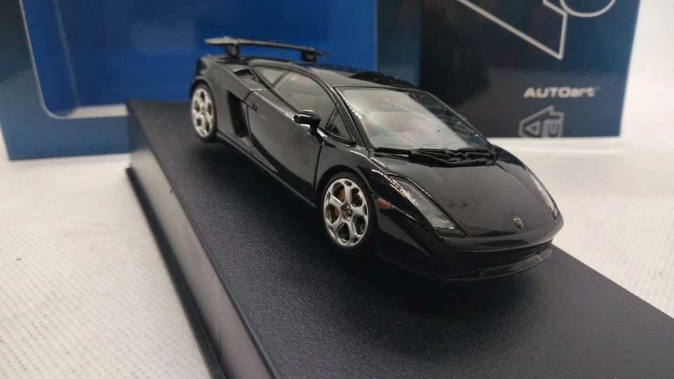 AUTOART LAMBORGHINI GALLARDO SUPERLEGGERA  SCALA 1:43  - Immagine 3 di 4