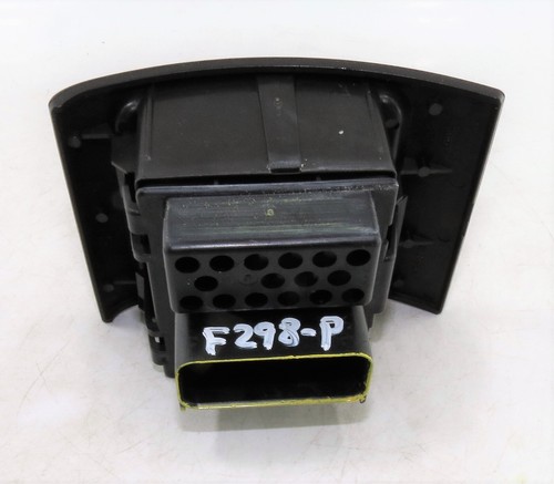 0UK931DVAB Chrysler PT Cruiser Genuine Right Side Electric Window Lifter Switch - Picture 9 of 11