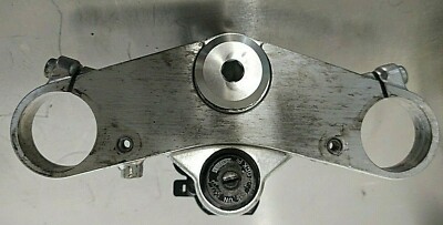 98 99 KAWASAKI NINJA ZX-9R UPPER TRIPLE TREE FORK HOLDER