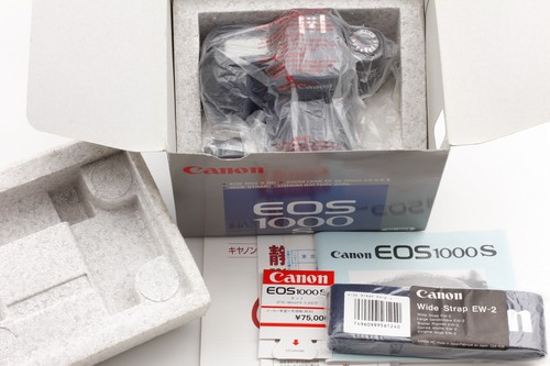 【NEUWERTIG in Box】 Canon EOS 1000S QD Body + EF 35-80mm f/4-5.6 II Objektiv aus JAPAN