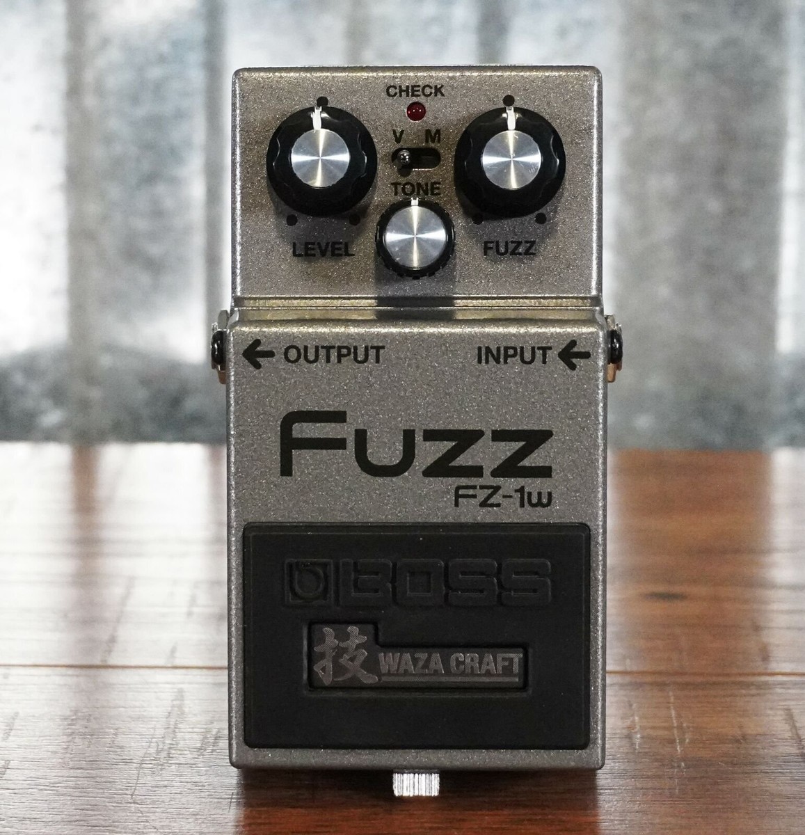 【たく】 Fuzz FZ-1W BOSS FZ-1W Waza Craft Fuzz Guitar Effects Pedal | Music & Arts