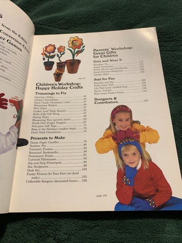 Christmas is Coming Volume 6: Paperback Book - Picture 5 of 13