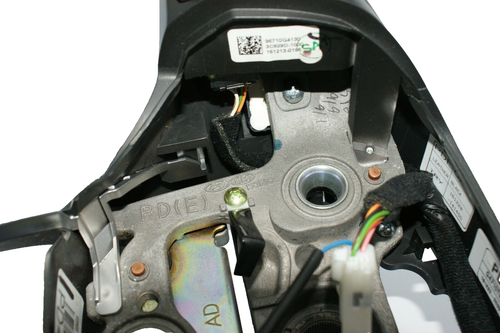 ? 2016 HYUNDAI I30 Tiptronic SPORT A�O Steering Wheel 96710G4130 ? 1 a�o Warr... - Picture 9 of 10