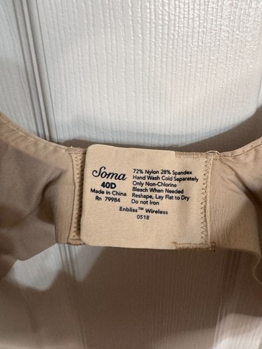 Sujetador cómodo inalámbrico SOMA talla 40D bronceado suave Enbliss - Imagen 3 de 5