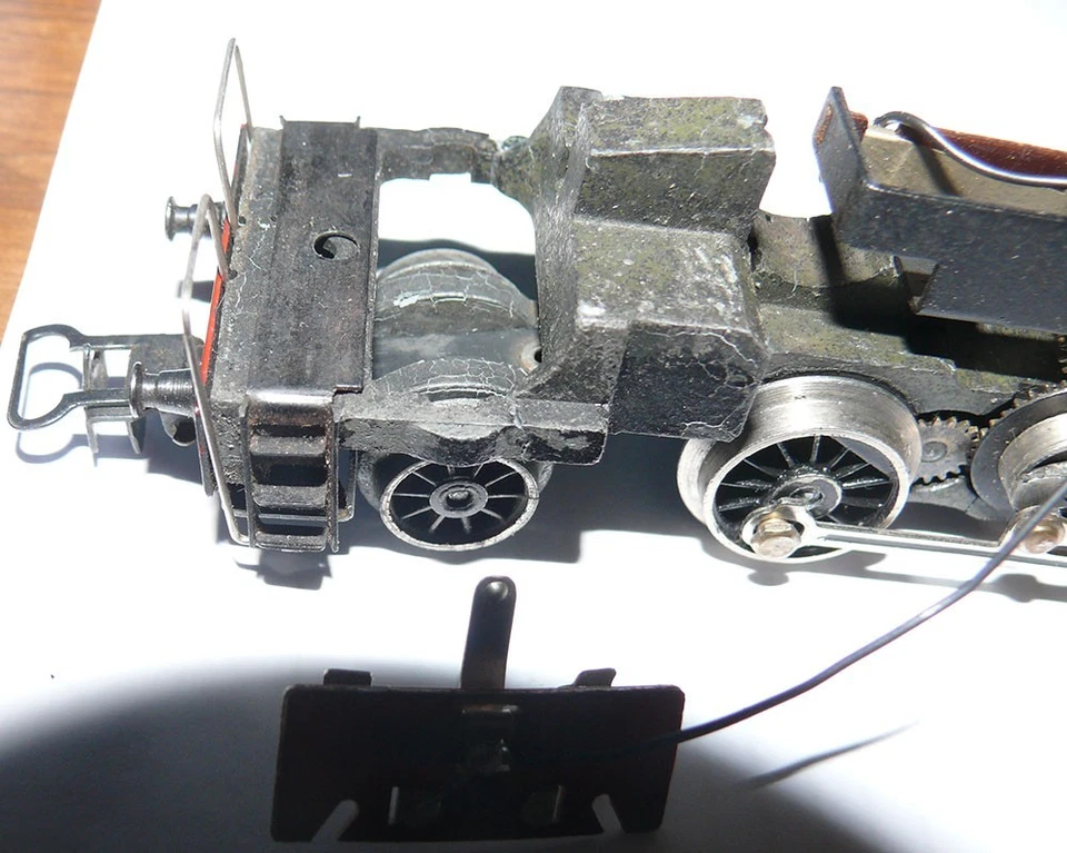 Märklin CCS 800.2 von 1948, schweizer Krokodil , gußpestig aber aufbaufähig - Bild 4 von 4