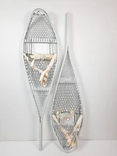 Vintage 1986 Magline US Military Issue 46" Magnesium Snowshoes With Bindings