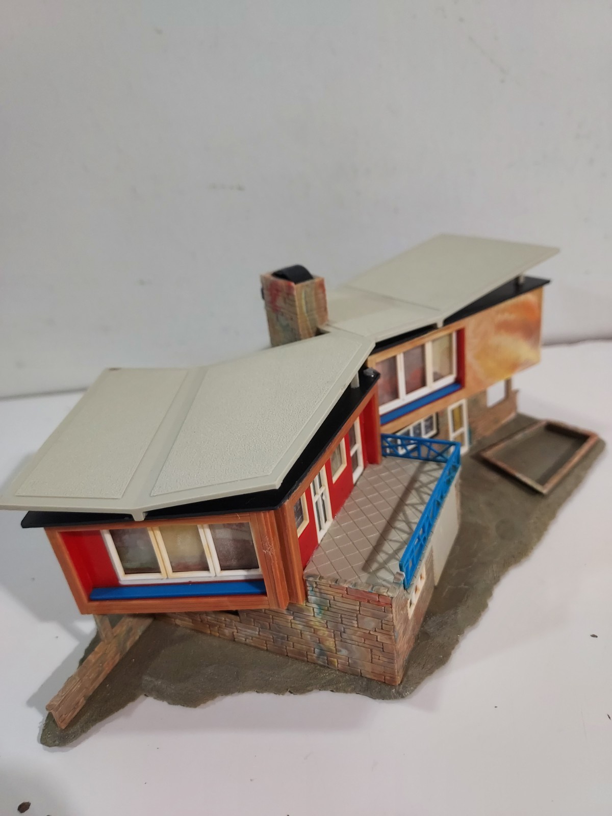 Picture 4 of 6
