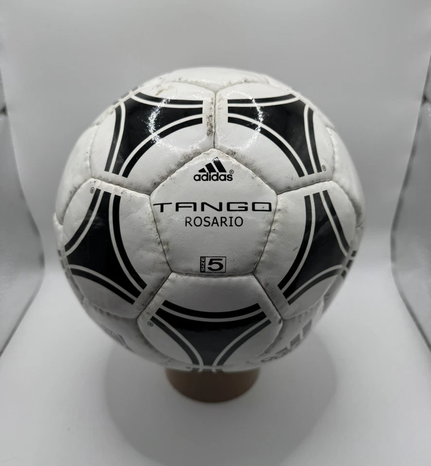 Adidas Tango Rosario football, photo 1 of 5
