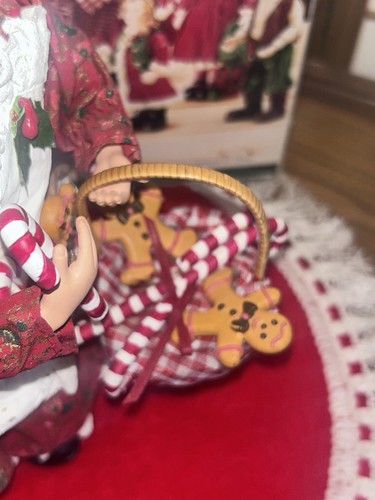 Kirkland Signature Stoffmaché Weihnachtsmann mit Kindern 1 Ersatzstück ~ Frau Claus - Bild 8 von 10