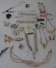 COSTUME JEWELRY LOT VINTAGE EARRINGS BRACELETS NECKLACES