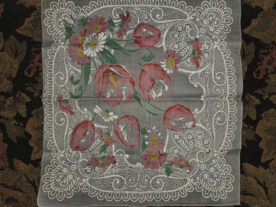 Rosa Tulipanes Margaritas Blancas Sobre Gris con Pañuelo Filigrana Foto 2 de 2